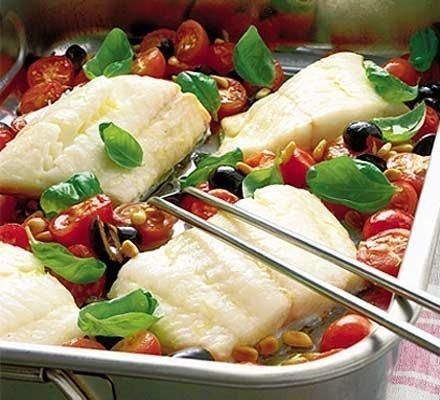Запеченная рыба с овощами по-итальянски