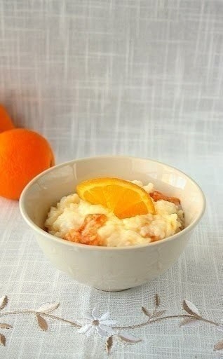 Рисовая каша с курагой и апельсиновым соком