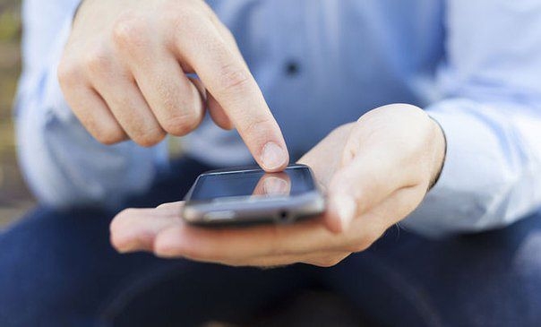 Учёные утверждают, что смартфоны вызывают зависимость Учёные утверждают, что смартфоны вызывают зависимость