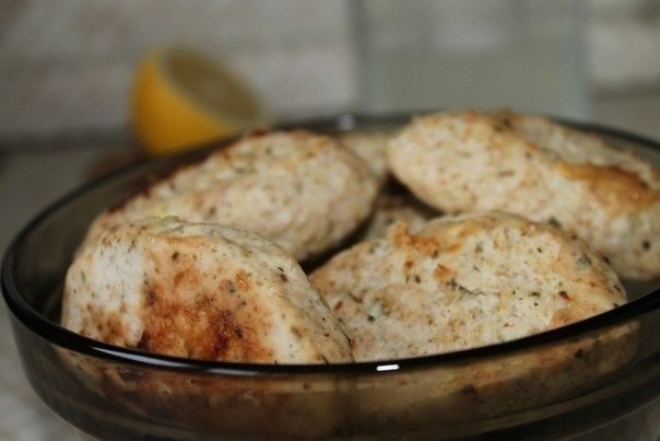 Запеченные куриные котлетки Запеченные куриные котлетки