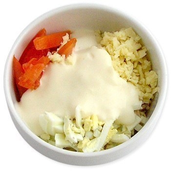 Мини - салатики (6 самых вкусных вариантов) Мини - салатики (6 самых вкусных вариантов)
