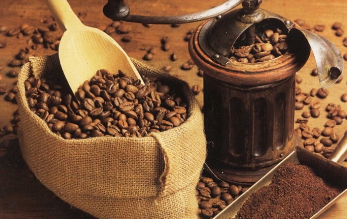 Обертывание с кофе: ароматное лечение целлюлита