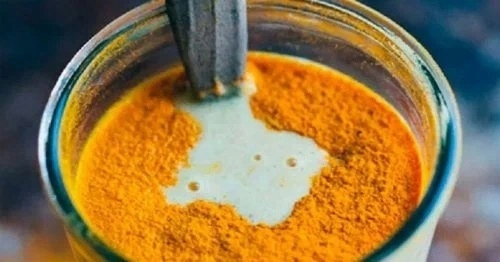 Почему стоит пить куркуму с водой каждое утро Почему стоит пить куркуму с водой каждое утро
