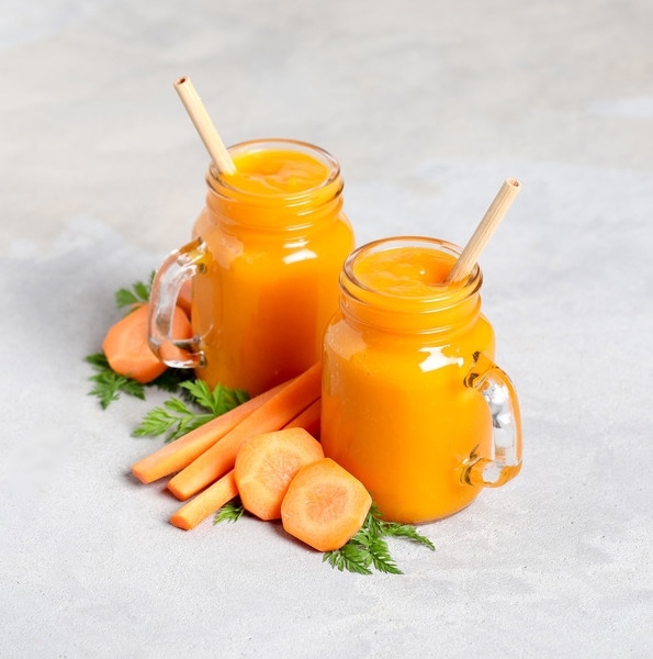 Морковный сок: польза и вред.