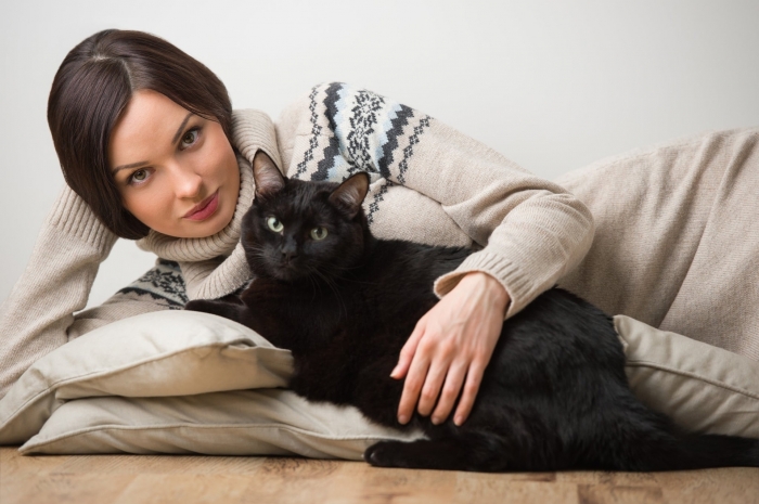 Аллергия на кошек: как ужиться с любимой Муркой, если на нее даже смотреть больно?